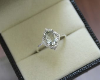 Ovale ring groene amethist, sterlingzilver, minimalistische edelsteensieraden