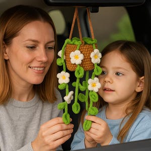Crochet Flower Car Hanging – Handmade Flower Rearview Mirror Charm – Romantic Boho Car Accessory – Gift for Her or Flower Lovers