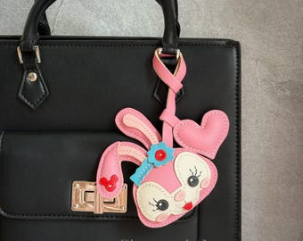 Pingente de couro em formato de coelho para bolsa, pingente de couro feito à mão para bolsa, pingente de couro para bolsa e carteira, chaveiro de coelho fofo.