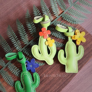 Leather Cactus Bag Charm, Handmade Leather Bag Charm, Leather Handbag and Purse Charm, Cute Cactus Keychain Charm, Handmade Leather Gift
