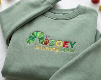 Felpa di compleanno con ricamo del Bruco Affamato, nome personalizzato, abbigliamento per bambini, maglietta "Mangia il Verme Ricco"