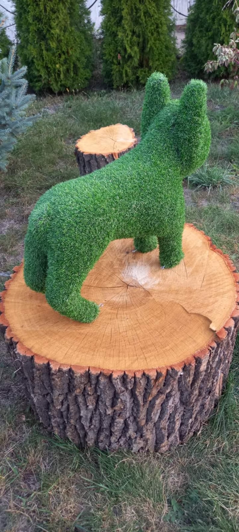 GREENOMYtopiary French Bulldog Topiary Sculpture - Thumbnail 5