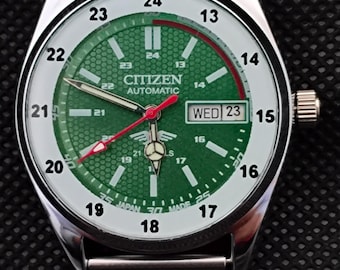 Vintage Citizen Automatic Watch: Day/Date Railway Dial, Made in Japan
