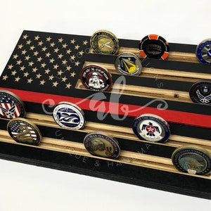 30 Coins Thin Red Line Desk USA American Wood Flag Challenge Coin Rack Holder Display Firefighter Fireman Fire Retirement Promotion Gift