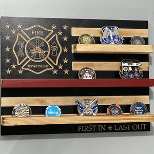 40 Coins Fireman First In Last Out Challenge Coin Display Holder Thin Red Line Maltese Cross USA Flag Firefighter Gift Fire Volunteer FD