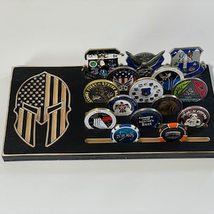 20 Coins Spartan Helmet US Flag Military Challenge Coin Holder Rack Display Collection Retirement Promotion Gift Army Navy Marines Air Force