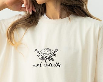 Maglietta "Orgoglio e pregiudizio" più ardentemente, regalo per amanti dei libri, regali per amanti dei libri, libri classici, maglietta in morbido cotone