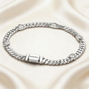 パンドラ ハート キューバン チェーン ブレスレット MEシリーズ チャームブレスレット、シンプルで繊細なシルバーバングル 女性用ジュエリースタイル