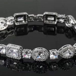 Sterling Silver Unisex Bracelet: Casual Everyday Jewelry