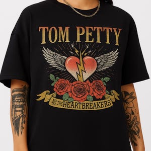 Tom Petty and The Heartbreakers Shirt Vintage Heart and Roses Tee Classic Rock Band Graphic T-Shirt