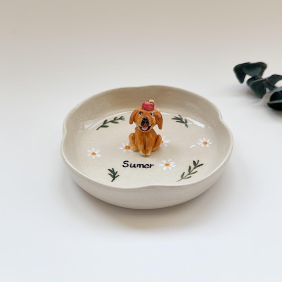 Personalized minimalist daisy pet jewelry tray, personalized dog and cat ring tray, 3D dog/cat pattern, dog owner gift, custom pet