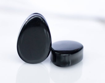 Teardrop Black Onyx Stone Plugs  - 0g, 00g, 7/16", 1/2", 9/16", 5/8", 3/4", 7/8, 1"