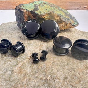 Single Flare Black Onyx Plugs | Black Plugs | Single Flare Plugs | Stone Plugs 6g, 4g, 2g, 0g, 00g, 7/16, 1/2, 9/16, 5/8, 3/4, 7/8, 1&quot;