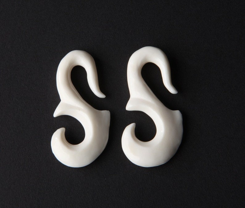 Bone Subtle Swans 6g 4mm, 4g 5mm, 2g 6mm, 0g 8mm image 1