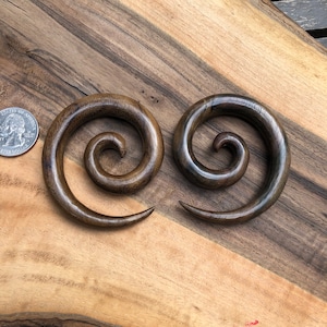 Sono Wood Spirals 2g (6mm), 0g (8mm), 00g (9.5mm)