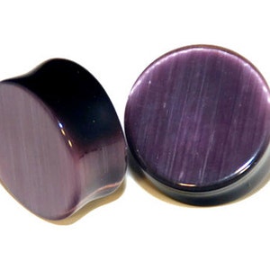 Purple Cats Eye Plugs | Ear Plug | Gauges | Ear Plugs | Ear Gauges | Plug Earring | Gauge Earrings | Purple | Stone Plugs | Pretty Ear Plugs