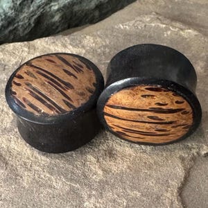 Ebony Wood Plugs with Palm Wood Inlay 2g, 0g, 00g, 7/16", 1/2", 9/16", 5/8", 3/4", 7/8, 1"