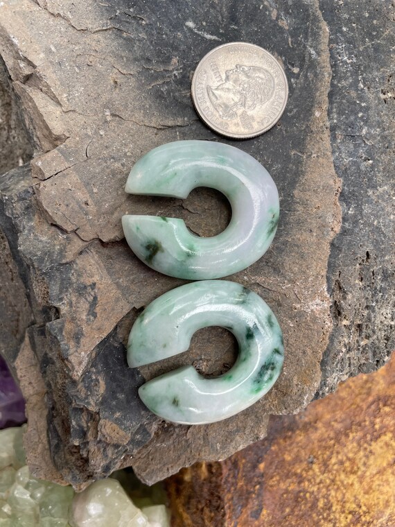 1/2" (13mm) One of a Kind Jadeite Donuts - image 4
