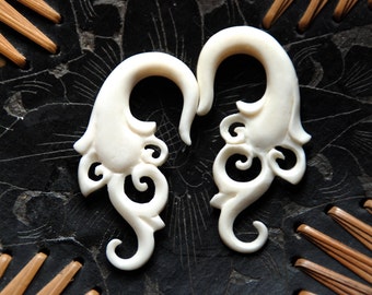 Beautiful Bone Wisteria Earrings 10ga (2.5mm), 8ga (3mm), 6ga (4mm), 4g (5mm), 2g (6mm), 0g (8mm)