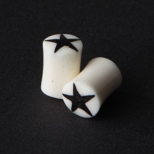 Bone Plugs | Star Plugs | 6ga Plugs | 2ga Plugs | Plug Gauges | Ear Gauges | Plugs | Plugs and Tunnels | 4mm Plugs | 5mm Plugs