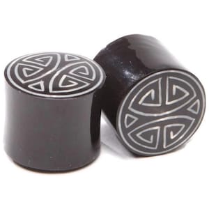 Horn Plugs with bone inlay ON SALE 0g, 00g, 7/16&quot;, 1/2&quot;, 9/16&quot;, 5/8&quot;, 3/4&quot;, 7/8&quot;