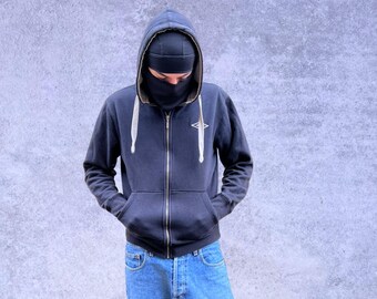 Sudadera vintage Umbro de algodón negro, talla S-M para hombre.