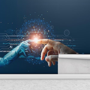 Peut inclure: Impression d'art numérique représentant une main humaine touchant une main robotique, avec une sphère lumineuse et un design de circuit imprimé. Le mot "AI" est visible. L'image est sur un mur avec une section enroulée.