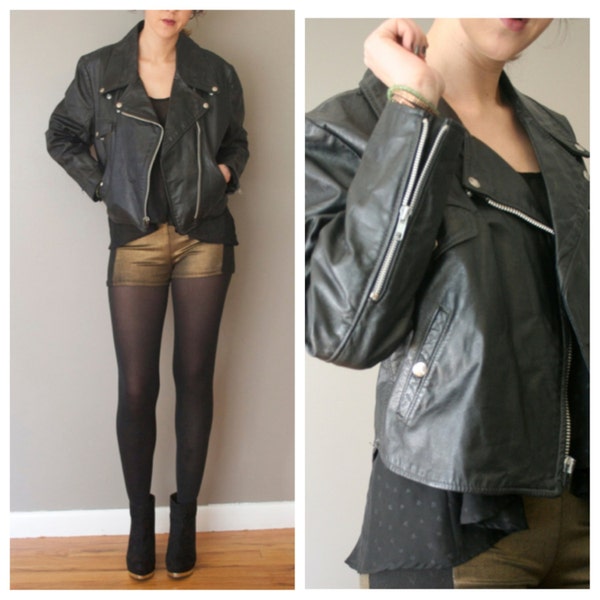 Vintage black leather biker rocker moto jacket size medium