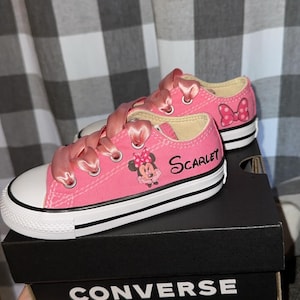 Custom toddler Minnie Mouse converse, baby shoes, pink minnie mouse converse, toddler sneakers