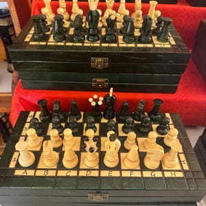 Exceptional Wooden Chess Set – Prestige Model 50x51 cm