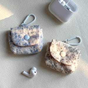 Cotton AirPods 2/3/4 Case Pouch, Quilted Flower AirPod Pro 2/3 Holder,  Coquette Earbud Case,  Cute iPhone Accessories, Christmase Gifts