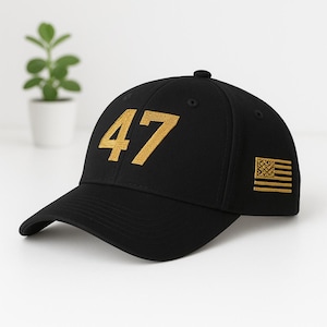 47 Gestickter Charlie Kirk-Hut, Gold USA-Flaggen-Trumpf-Hut, 45 47 MAGA Baseballmütze, Vaterländisches Geschenk für Männer Frauen, Politisches Geschenk der Republikaner Black