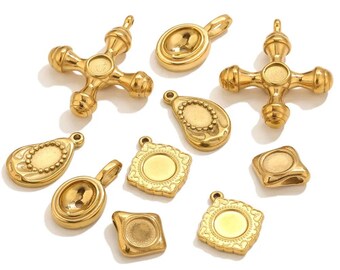4 colgantes de cruz chapados en oro con base de cabujón de acero inoxidable para joyería.
