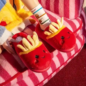 Cute Plush Fries Slippers | Kawaii Food Slippers | Soft Cozy Plush House Shoes | Funny Aesthetic Slippers | Gift for Plush Lovers