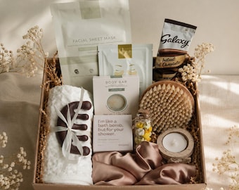 Self-Care Pamper Hamper|Birthday Relaxation Gift Box, Bath Soak, Face Mask, Body Brush, Soap