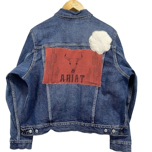 Upcycled Denim Trucker Jacket Womens XL Blue Steer Skull Patch Western