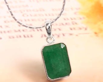 Collier émeraude pierre de naissance mai pour femme, pendentif vert émeraude taille émeraude, collier solitaire en argent sterling, cadeau pour elle