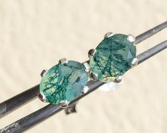 Boucles d'oreilles ovales en agate mousse, boucles d'oreilles minimalistes en argent sterling, clous de pierres précieuses inspirés de la nature, cadeau pour elle, bijoux délicats