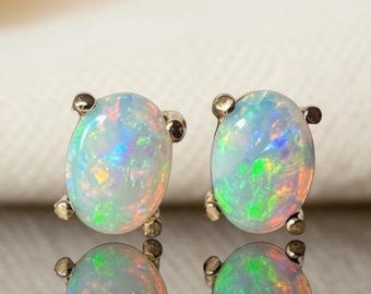 Boucles d'oreilles en opale pour femme, boucles d'oreilles en argent sterling avec pierre de naissance d'octobre, bijoux minimalistes délicats, cadeau pour elle