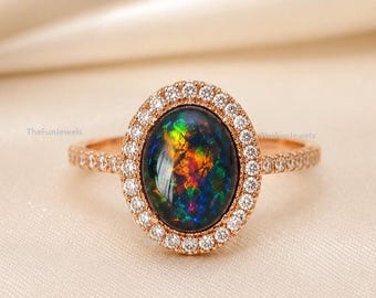 Bague de fiançailles opale noire, bague halo opale ovale en or 14 carats, bague de mariée diamants, cadeau de pierre de naissance d'octobre pour elle