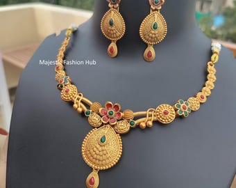 Gold Plated Kundan Necklace & Earring Set Traditional Indian Jewellery