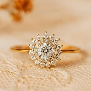 Floral Cluster Engagement Ring – 14K Gold Moissanite Halo Flower Ring, Vintage Wedding Jewelry, Unique Bridal Anniversary Gift for Her