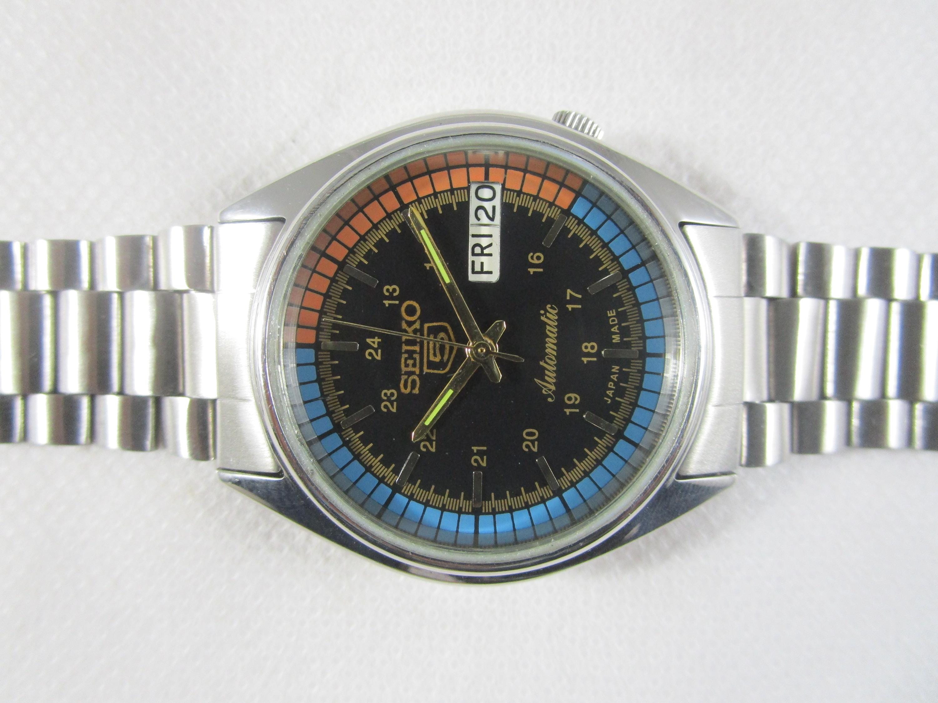 Original VINTAGE SEIKO 5 Day-date Automatic Japan Made Wrist
