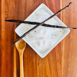 Vanilla Bean Sugar 100% Organic from Madagascar Bourbon Vanilla beans