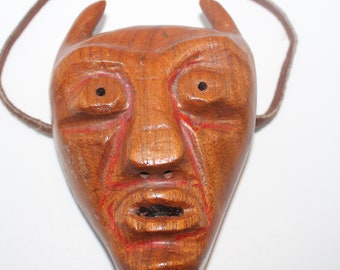 Wood Mask Devil Carving Wall Art Handcarved Small 4.5 inches Vintage FREE SHIPPING