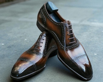 Handgemachte zweifarbige Tan Leder Oxford Schuhe: Cap Toe Schnürung