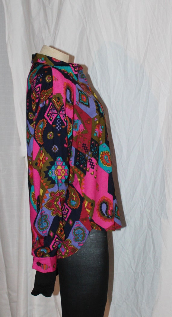 Vintage 80s top colorful print, psychedelic south… - image 3