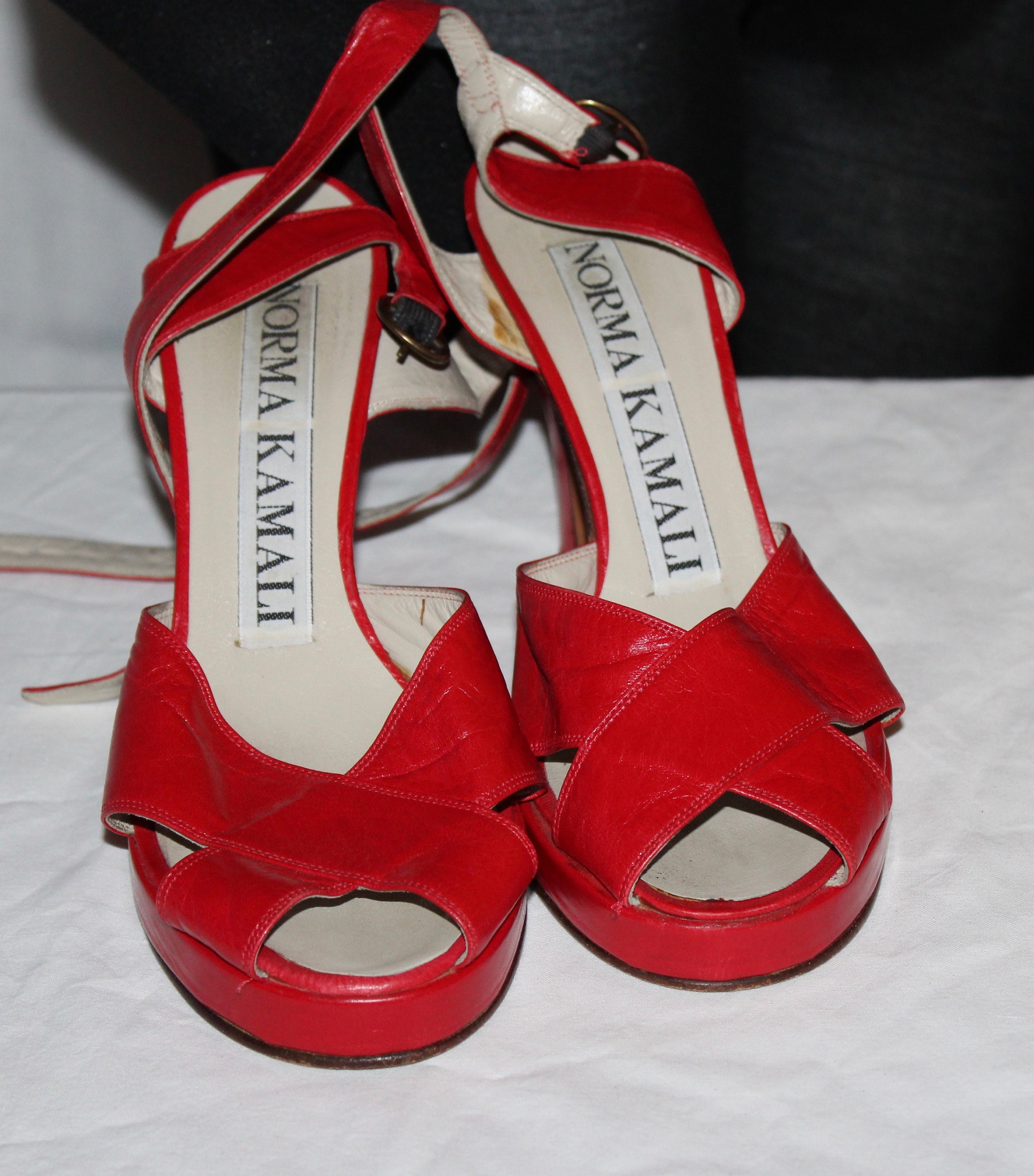 Candy apple shop red shoes
