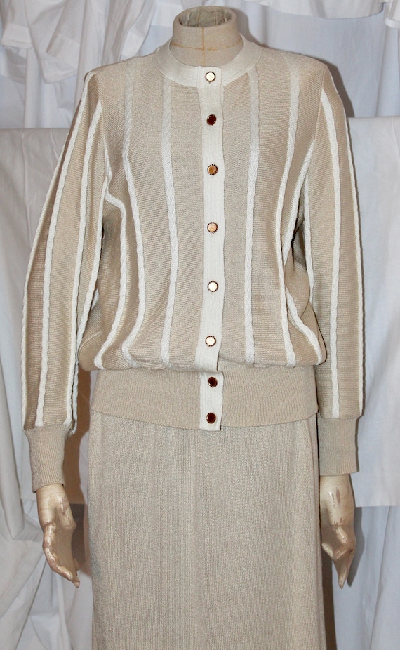 Vintage knit suit late 70s, 2 pc dress, four seaso