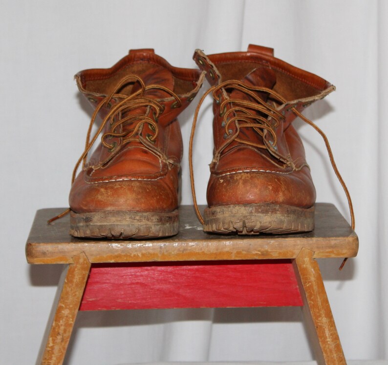 work boots with reinforced toe